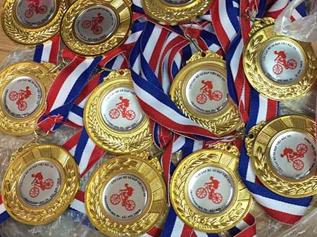 In ảnh lên cốc theo yêu cầu